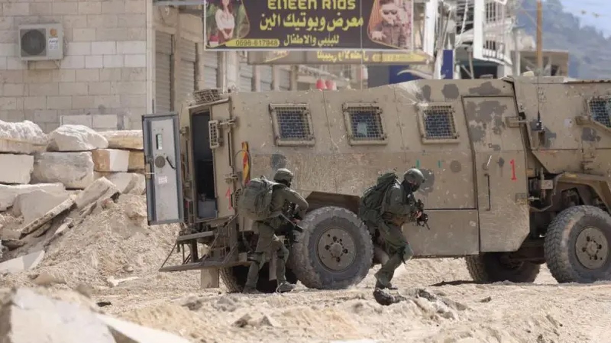 O que está por trás de megaofensiva de Israel na Cisjordânia