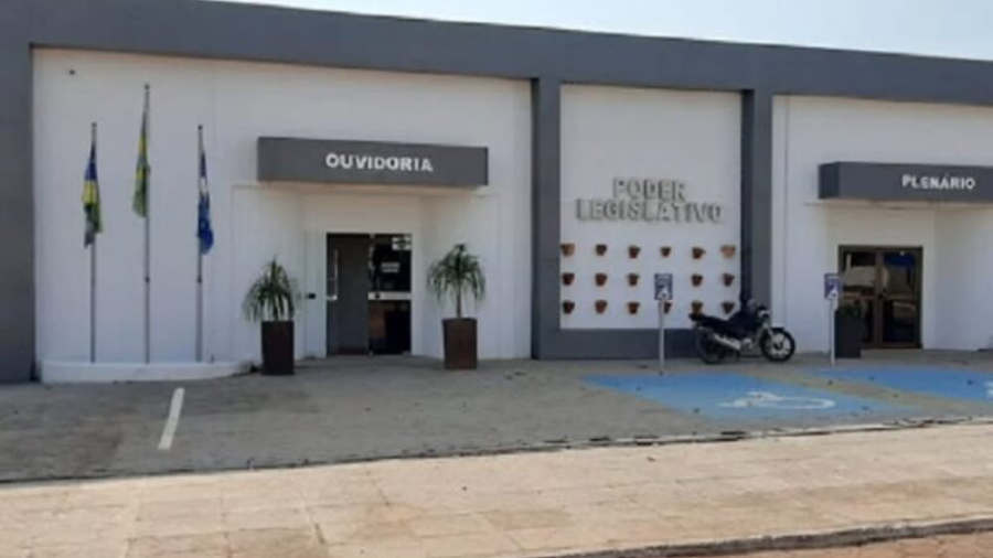 Áudio vazado expõe articulação de vereador Zilmar contra contas do ex-prefeito Érico Stevan