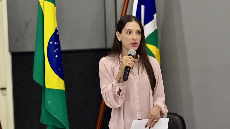 Janaina Riva participa de evento sobre liderança feminina e empreendedorismo em Diamantino