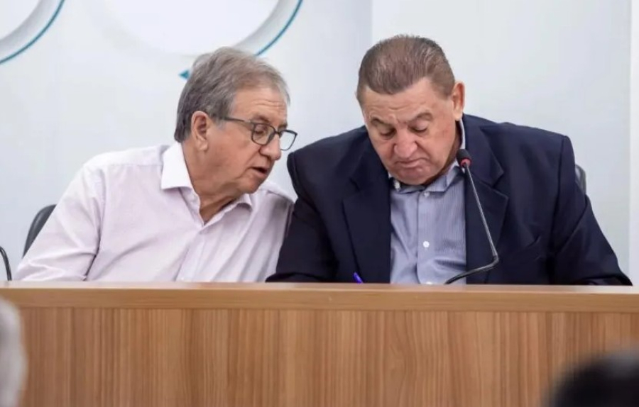 Varias Autoridades Juntamente com o Prefeito Osmar Moreira de Paranaita-mt vão a Brasília em Busca de Solução da Divisa MT/PA